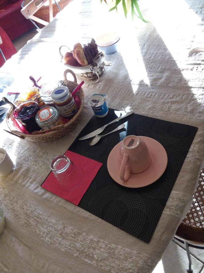 Le Grive Bed and Breakfast Chevremont Buitenkant foto