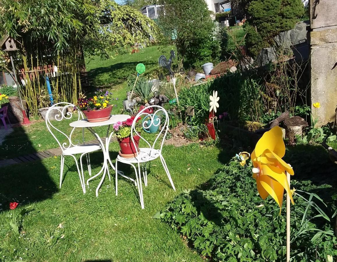 Le Grive Bed and Breakfast Chevremont Buitenkant foto